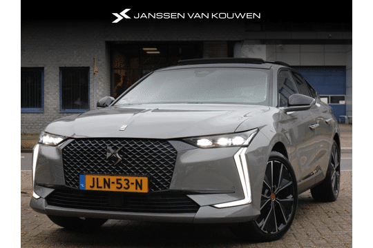 DS DS 4 E-Tense Performance Line+