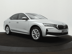 Skoda Octavia First Edition 1.5 TSI m-HEV 85 kW / 115 PK Hatchba - Afbeelding 3
