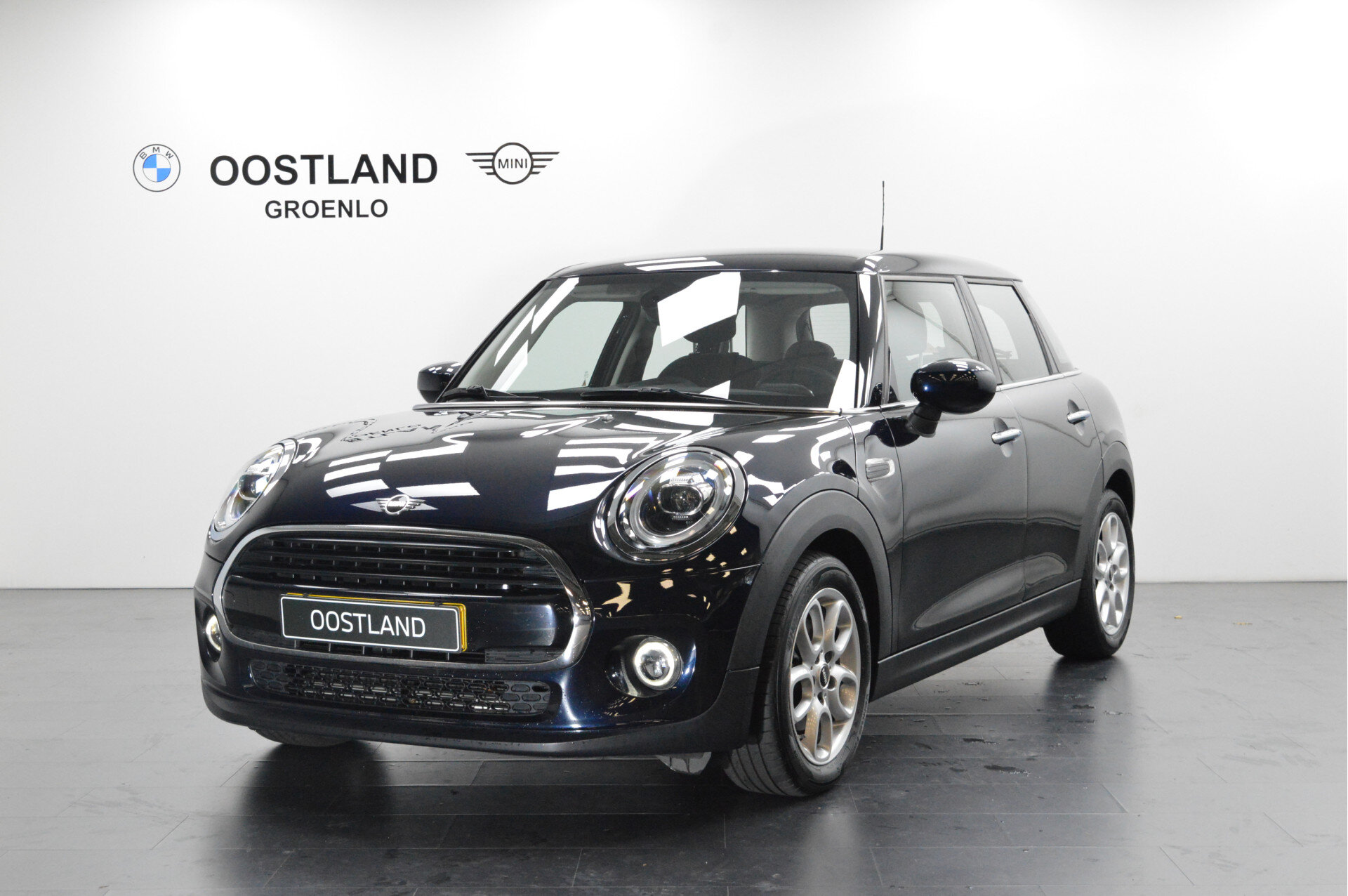 MINI Hatchback Cooper Pepper Automaat