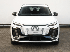 Audi Q6 e-tron S edition 83Kwh | 252 PK SUV - Afbeelding 4