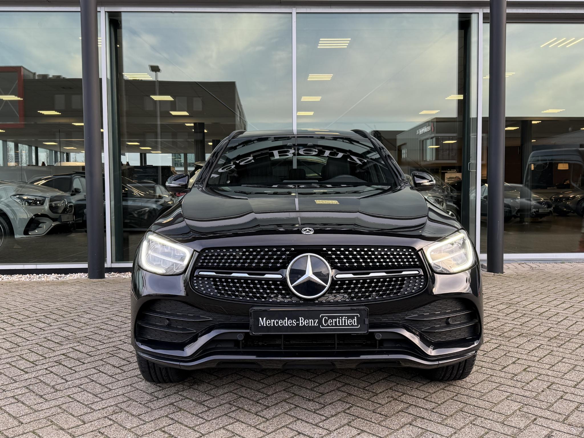 Mercedes-Benz GLC 300e 4MATIC - Afbeelding 4
