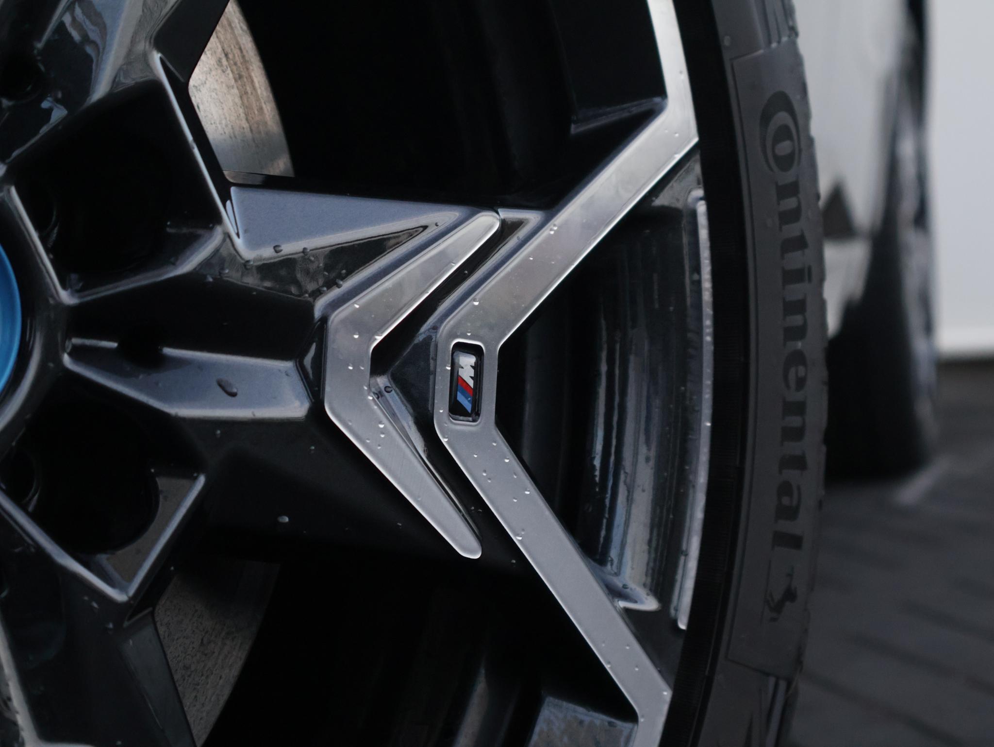 BMW iX2 eDrive20 67 kWh M Sport Edition - Afbeelding 4