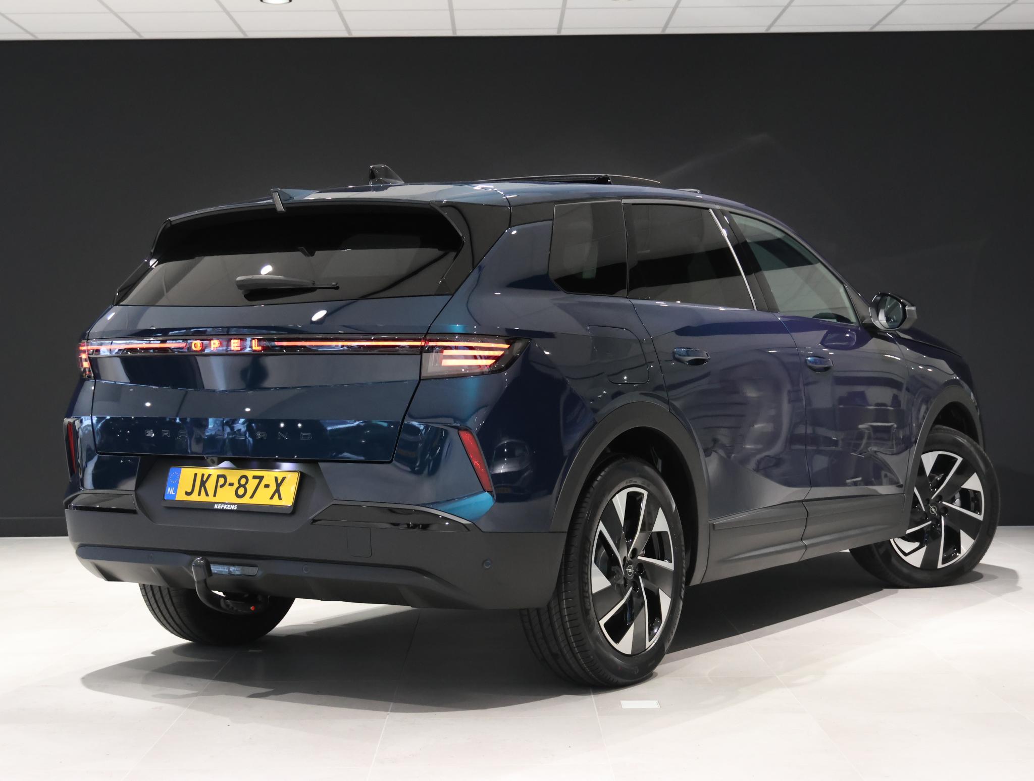 Opel Grandland SUV Business Edition Hybrid 145 pk Automaat - Afbeelding 3