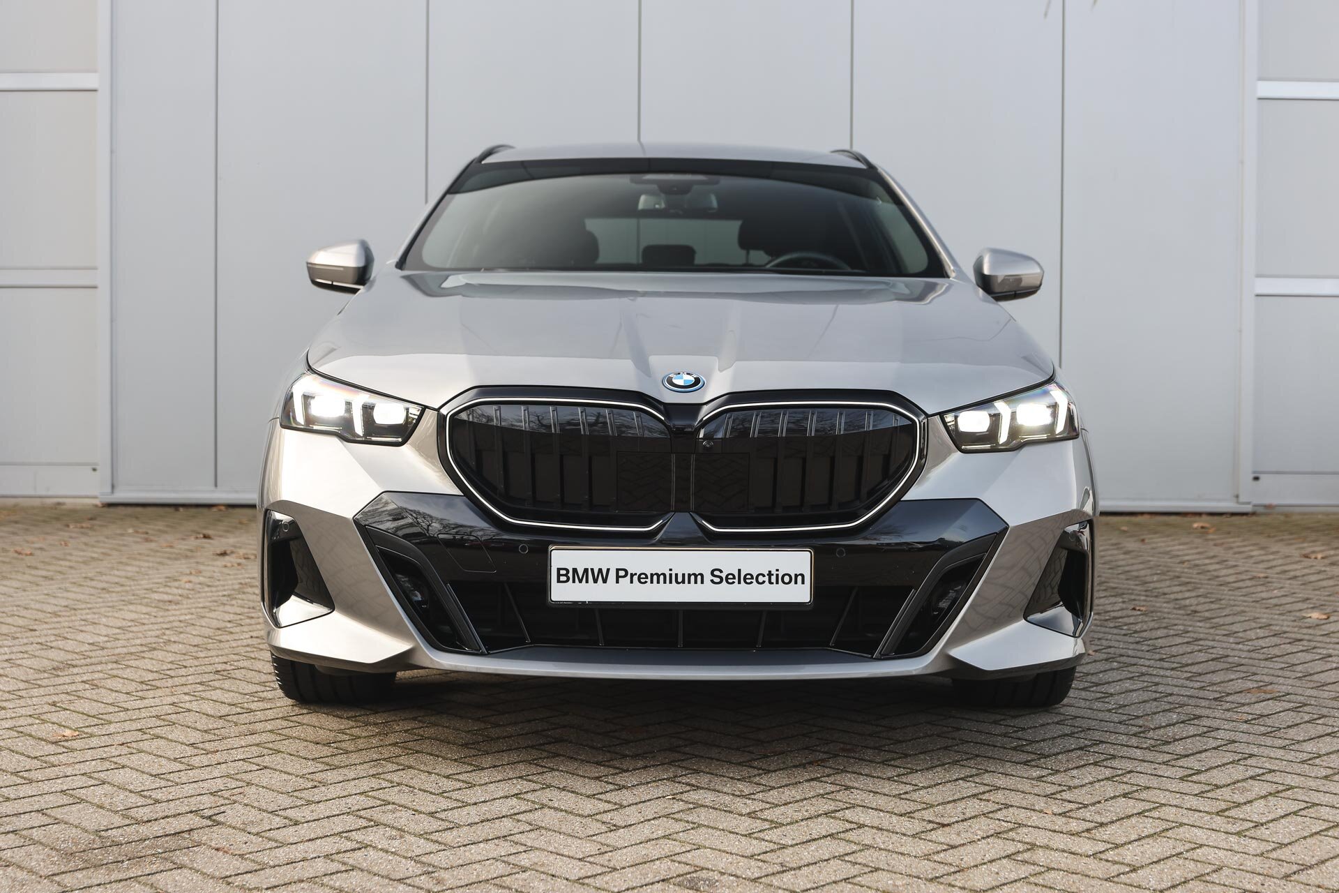 BMW 5 Serie Touring 530e M Sport Automaat - Afbeelding 5