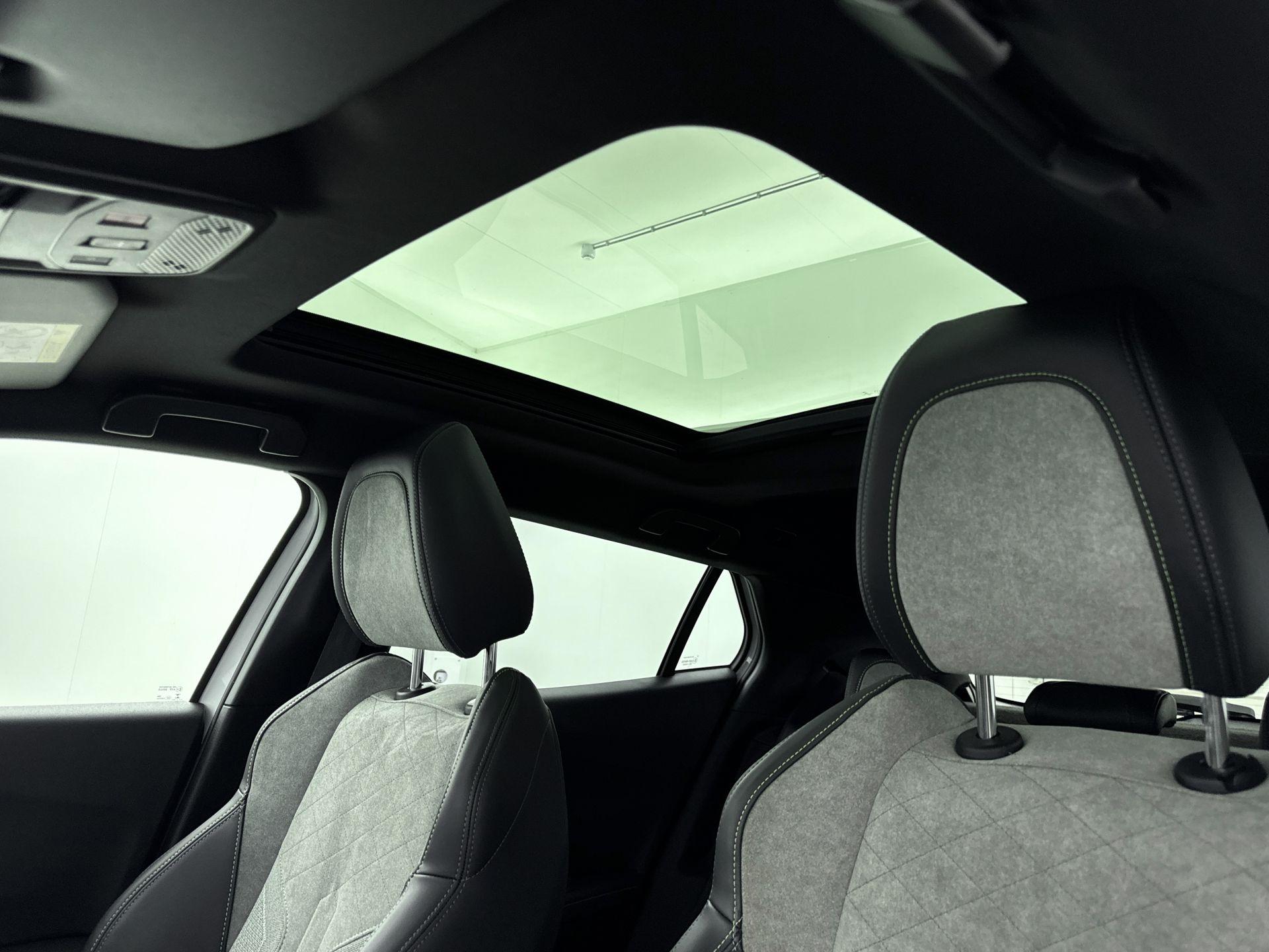 Peugeot e-2008 EV GT Pack 50 kWh - Afbeelding 5