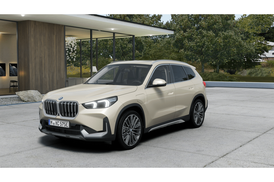 BMW X1 xDrive25e xLine Automaat - Afbeelding 1