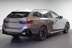 BMW i5 Touring M60 xDrive - Afbeelding 3