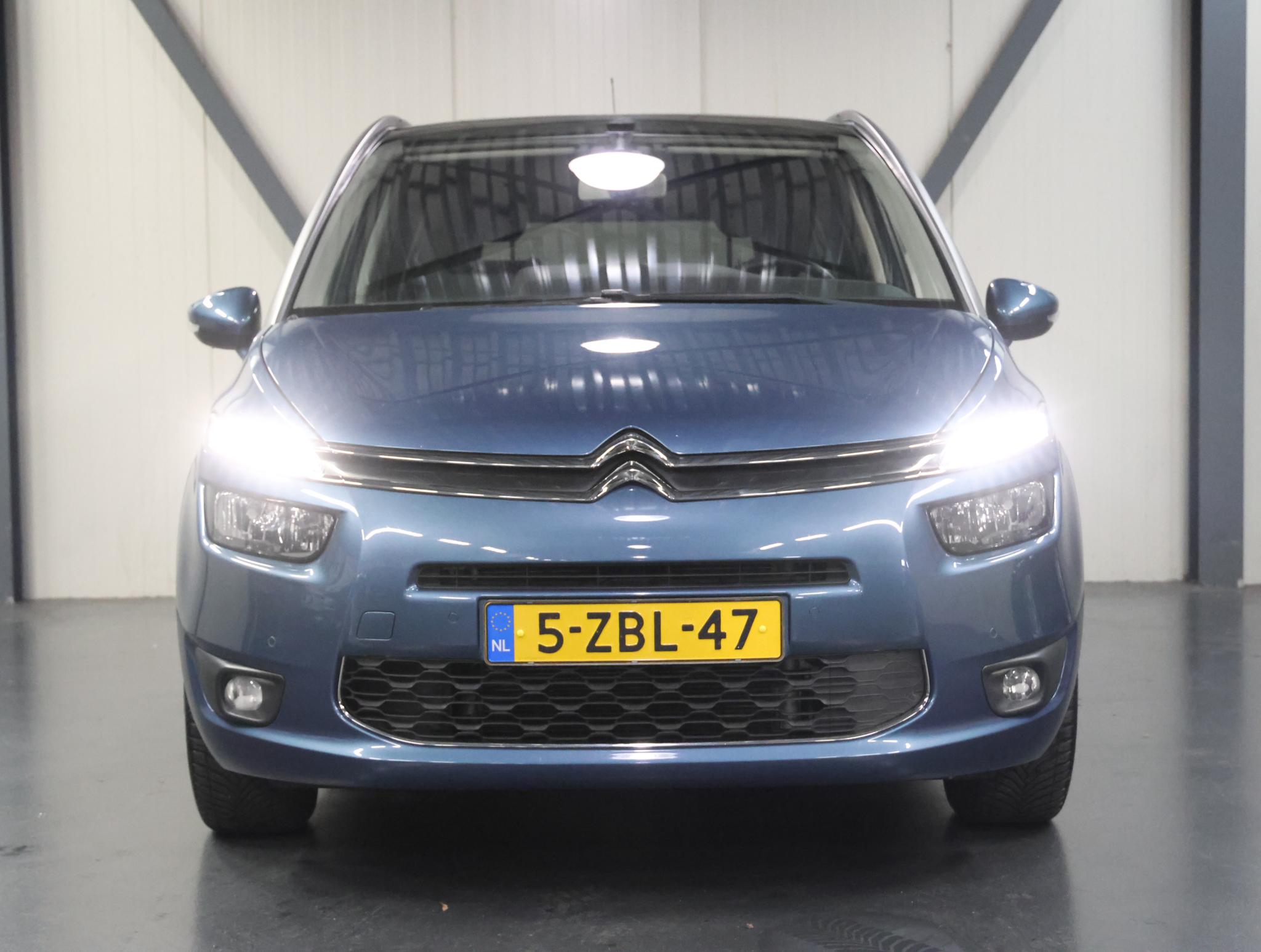 Citroën Grand C4 Picasso 1.6 e-THP 165PK Intensive - Afbeelding 4