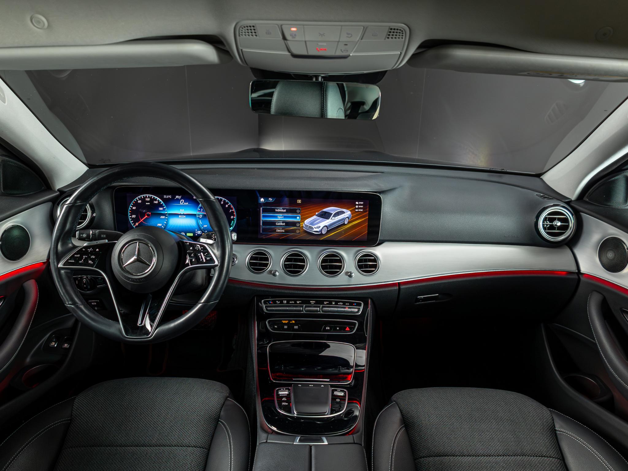 Mercedes-Benz E-Klasse Limousine 300 e Avantgarde - Afbeelding 3