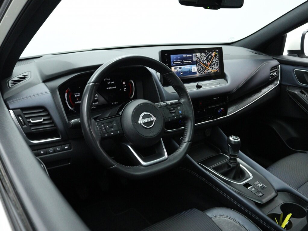 Nissan QASHQAI 1.3 MHEV Tekna | Panoramadak | 360 camera | Navigatie | - Afbeelding 5