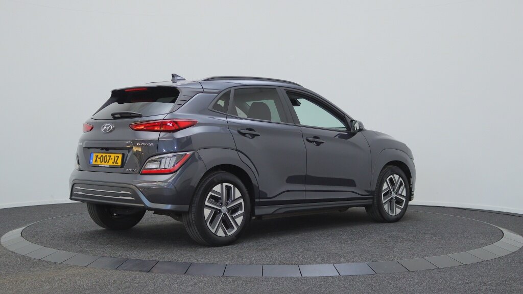 Hyundai KONA EV Fashion 64 kWh | Private Lease 469,- p.m. | - Afbeelding 2