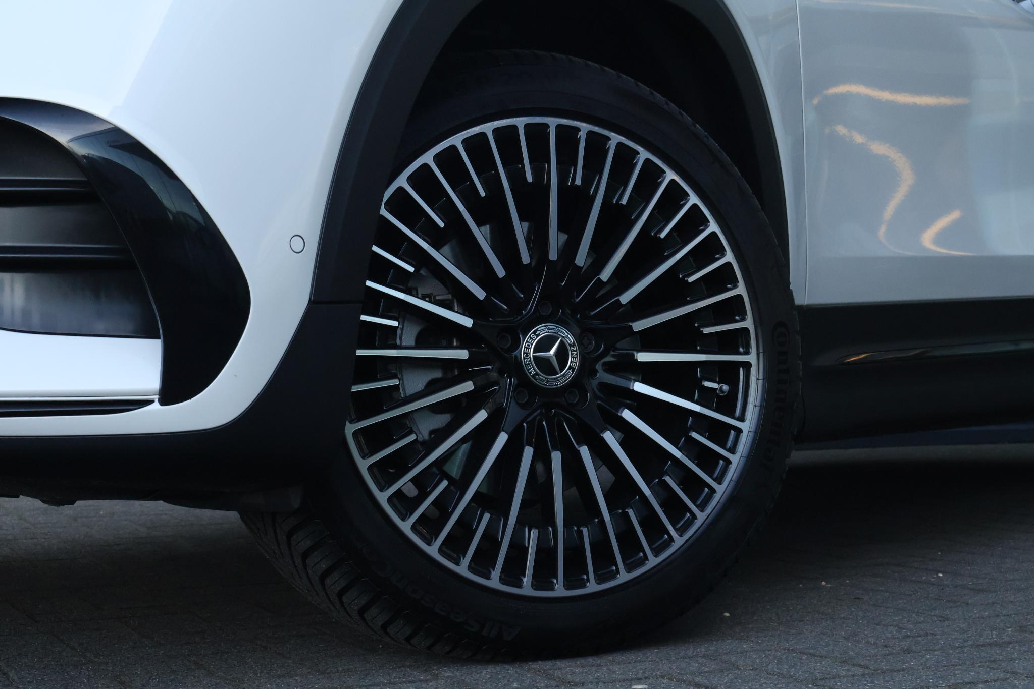 Mercedes-Benz EQB 300 4MATIC AMG Line 67 kWh - Afbeelding 5