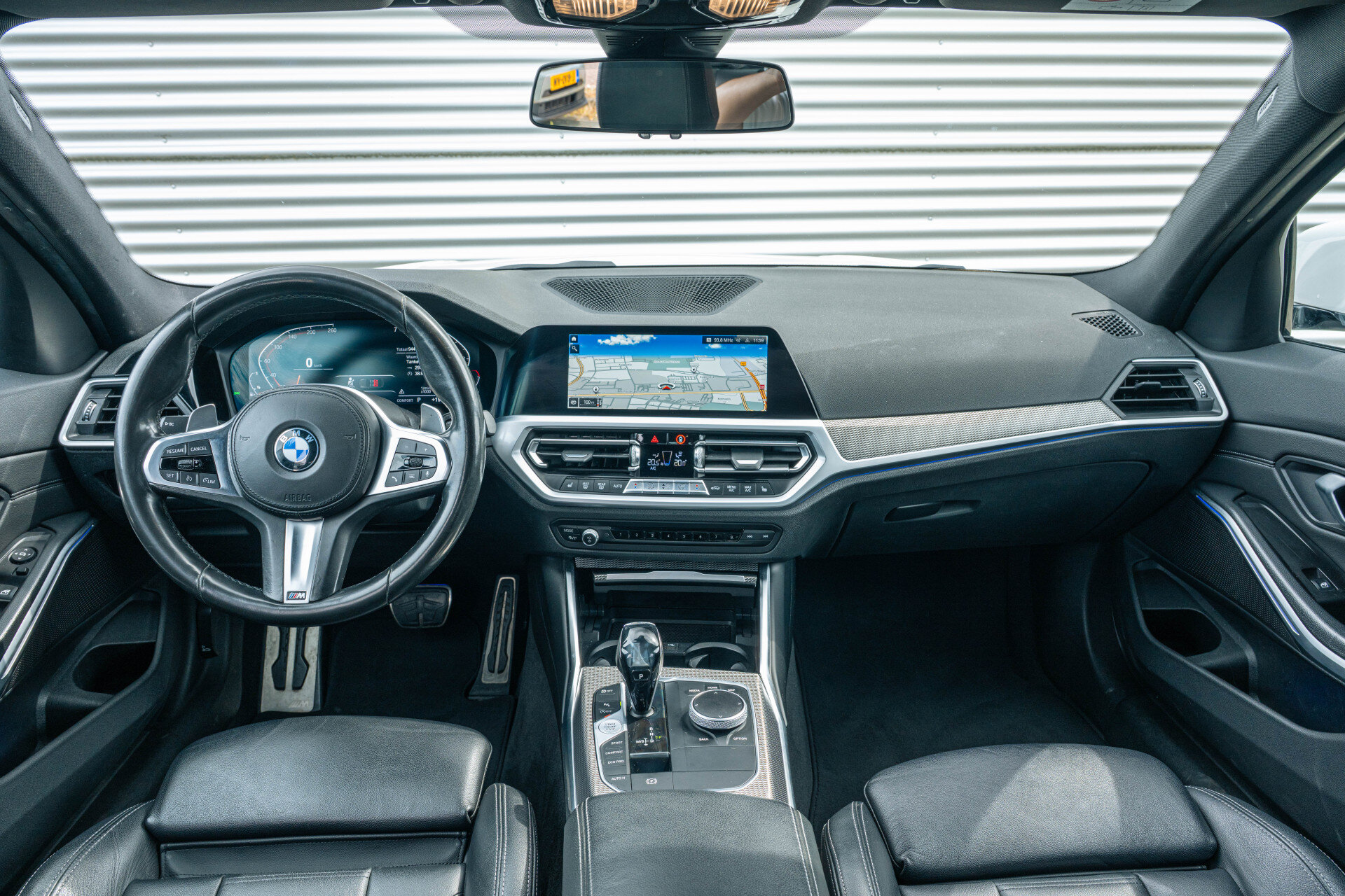 BMW 3 Serie 320i High Executive M Sport Automaat - Afbeelding 5