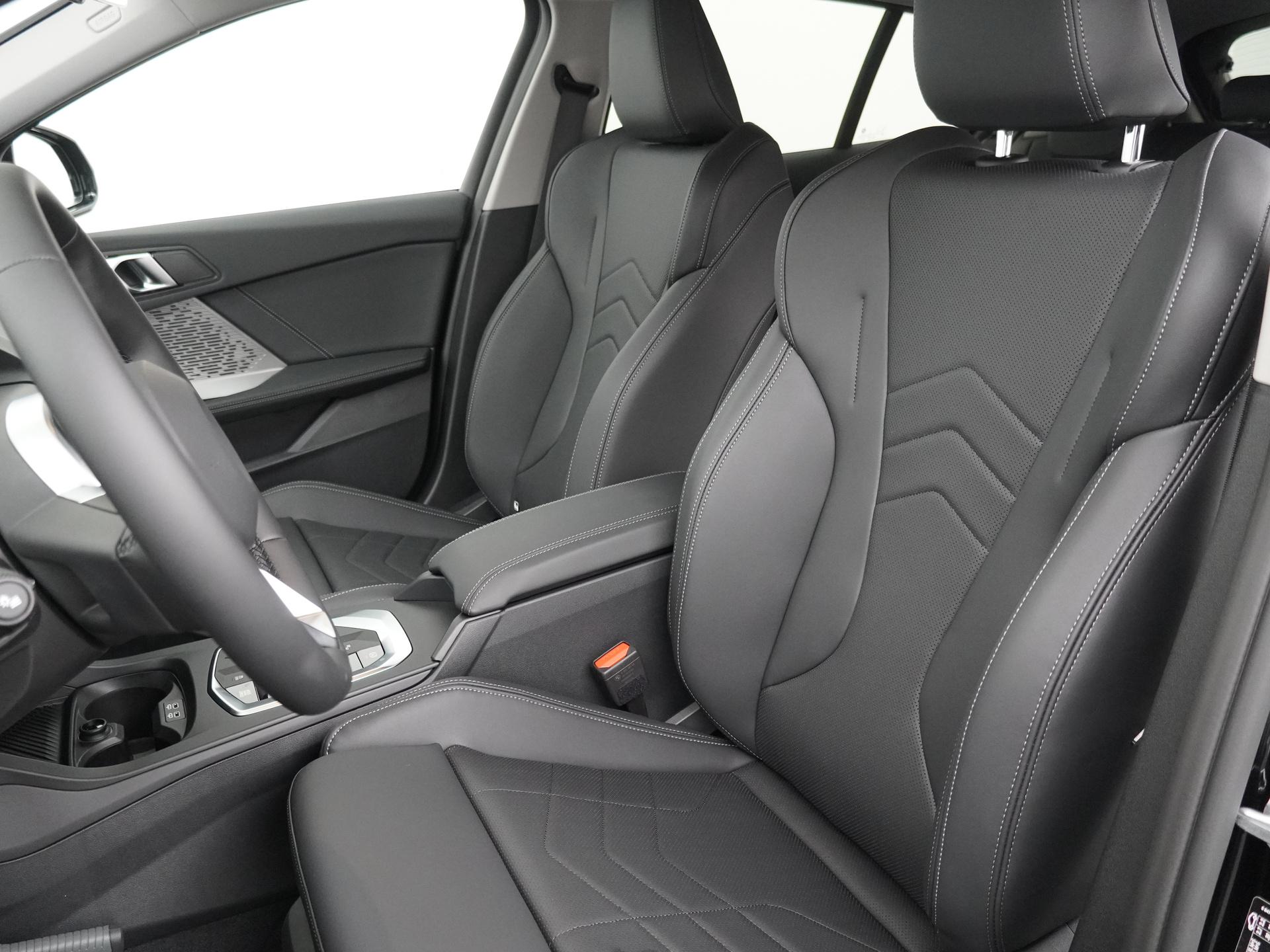 BMW 1 Serie 120 M Sport Design Edition - Afbeelding 4