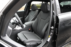 BMW 3 Serie Touring 330e High Executive M Sport Automaat - Afbeelding 4