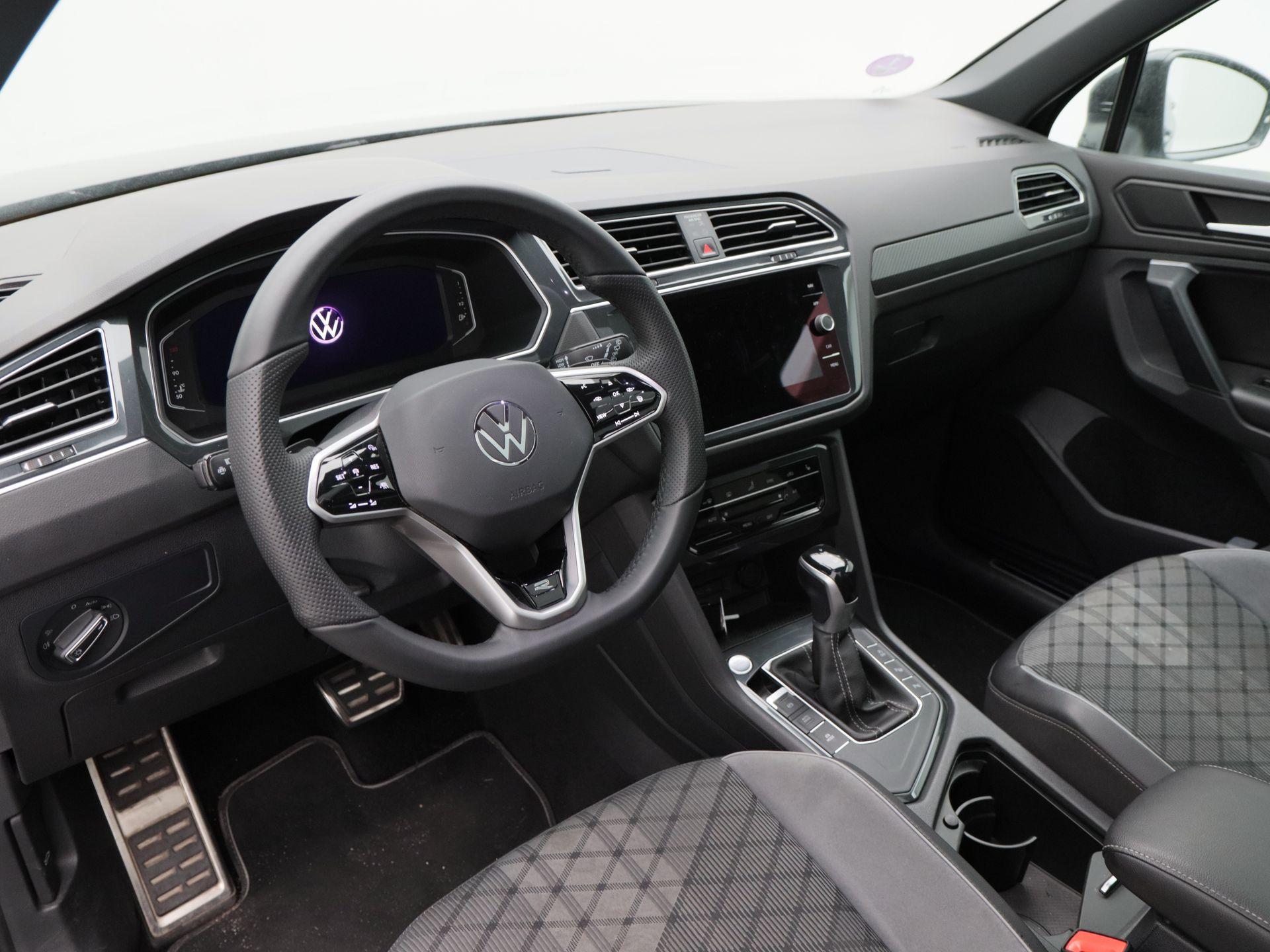 Volkswagen Tiguan 1.5 TSi 150 Pk Automaat R-Line Business+ - Afbeelding 3