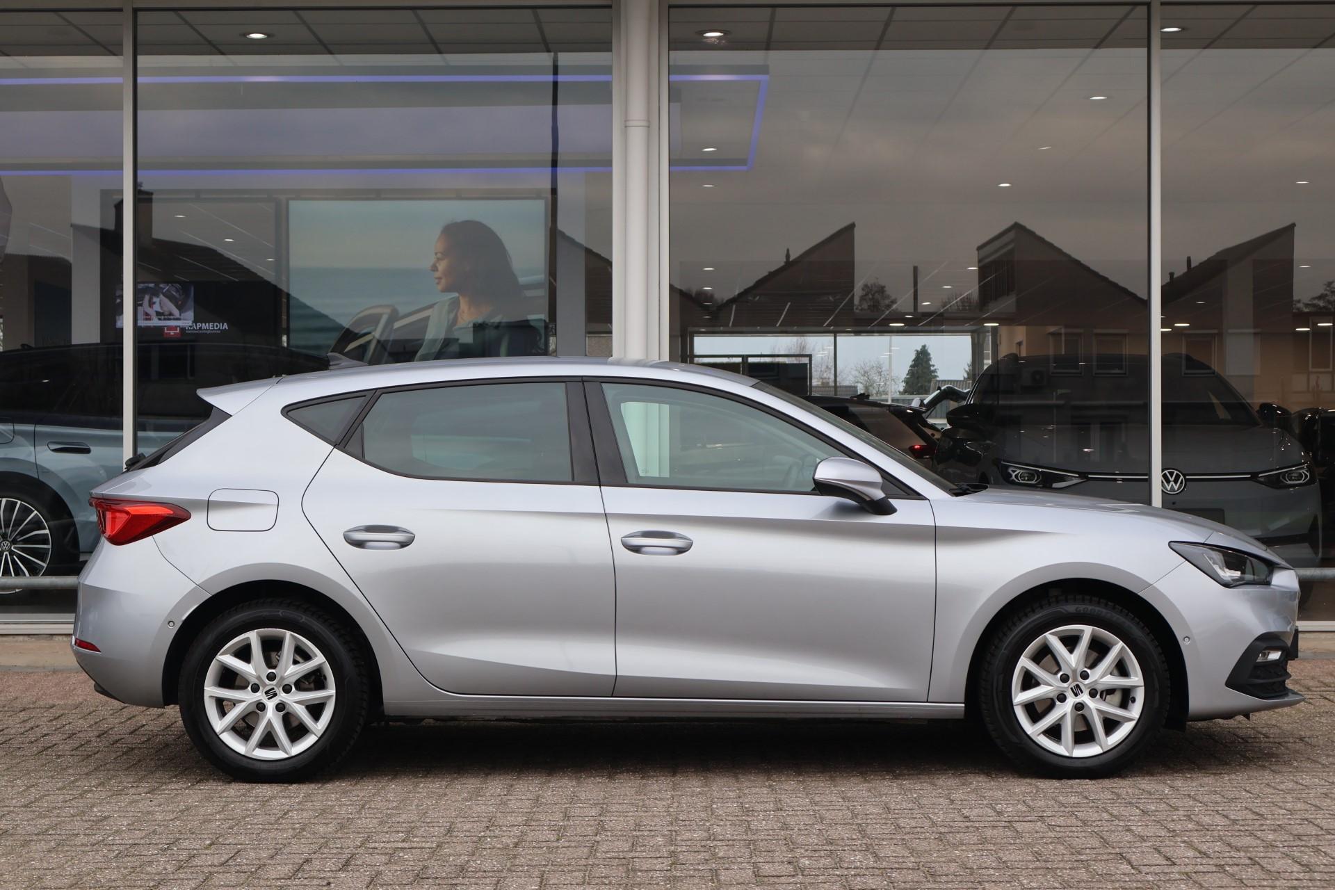 SEAT Leon 1.0 TSI 110pk Style Business Intense - Afbeelding 3