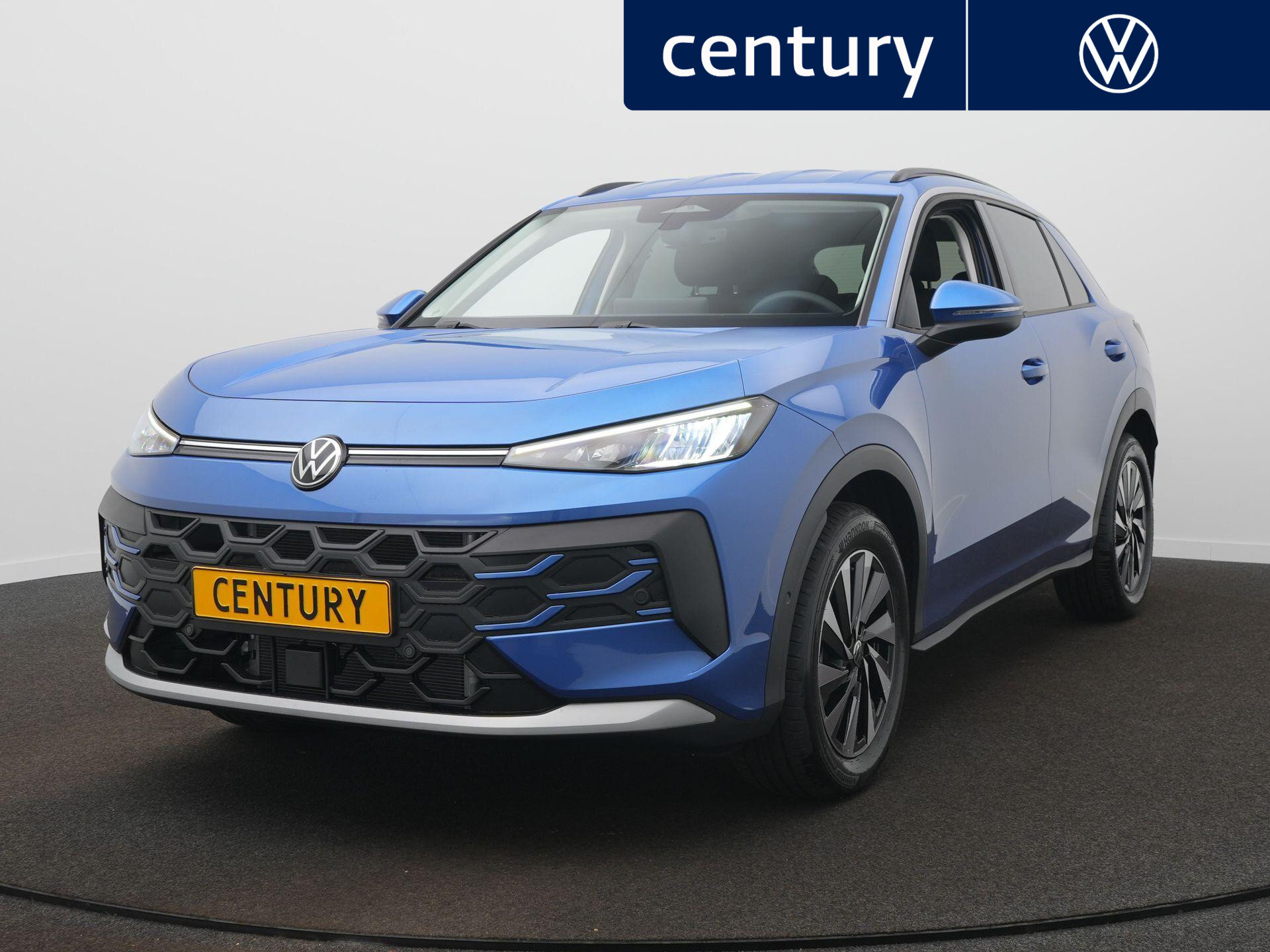 Volkswagen T-Roc Life First Edition 1.5 eTSI 85 kW / 116 PK SUV 7 v