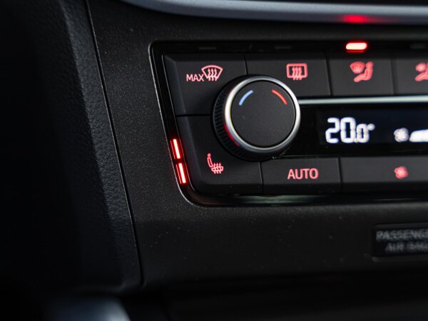 voorstoelen verwarmd