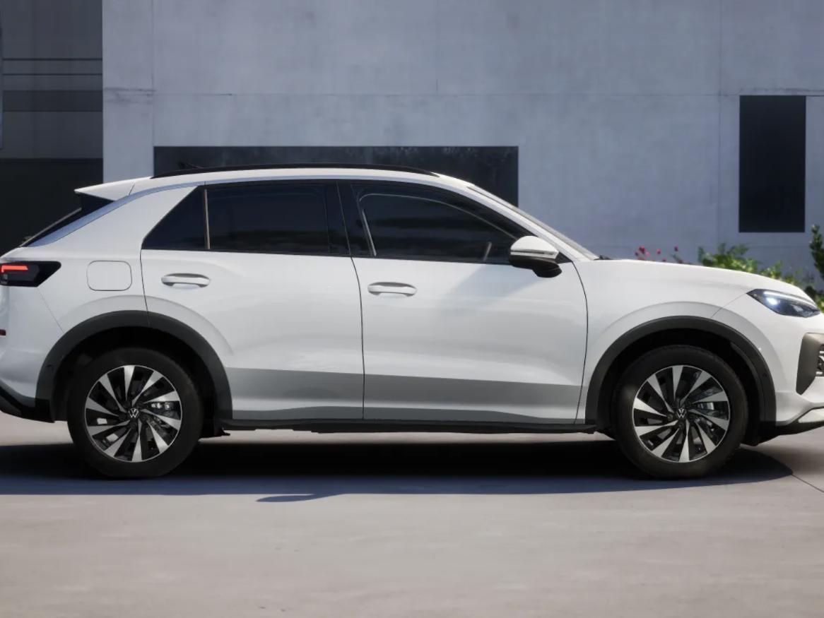 Volkswagen T-Roc Life First Edition 1.5 eTSI 85 kW / 116 PK SUV 7 v - Afbeelding 2