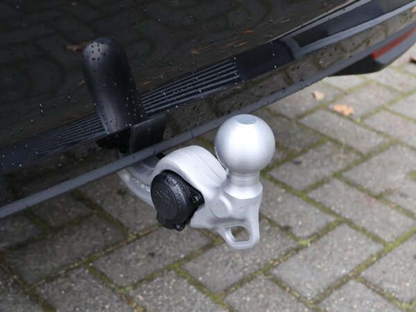 trekhaak uitklapbaar