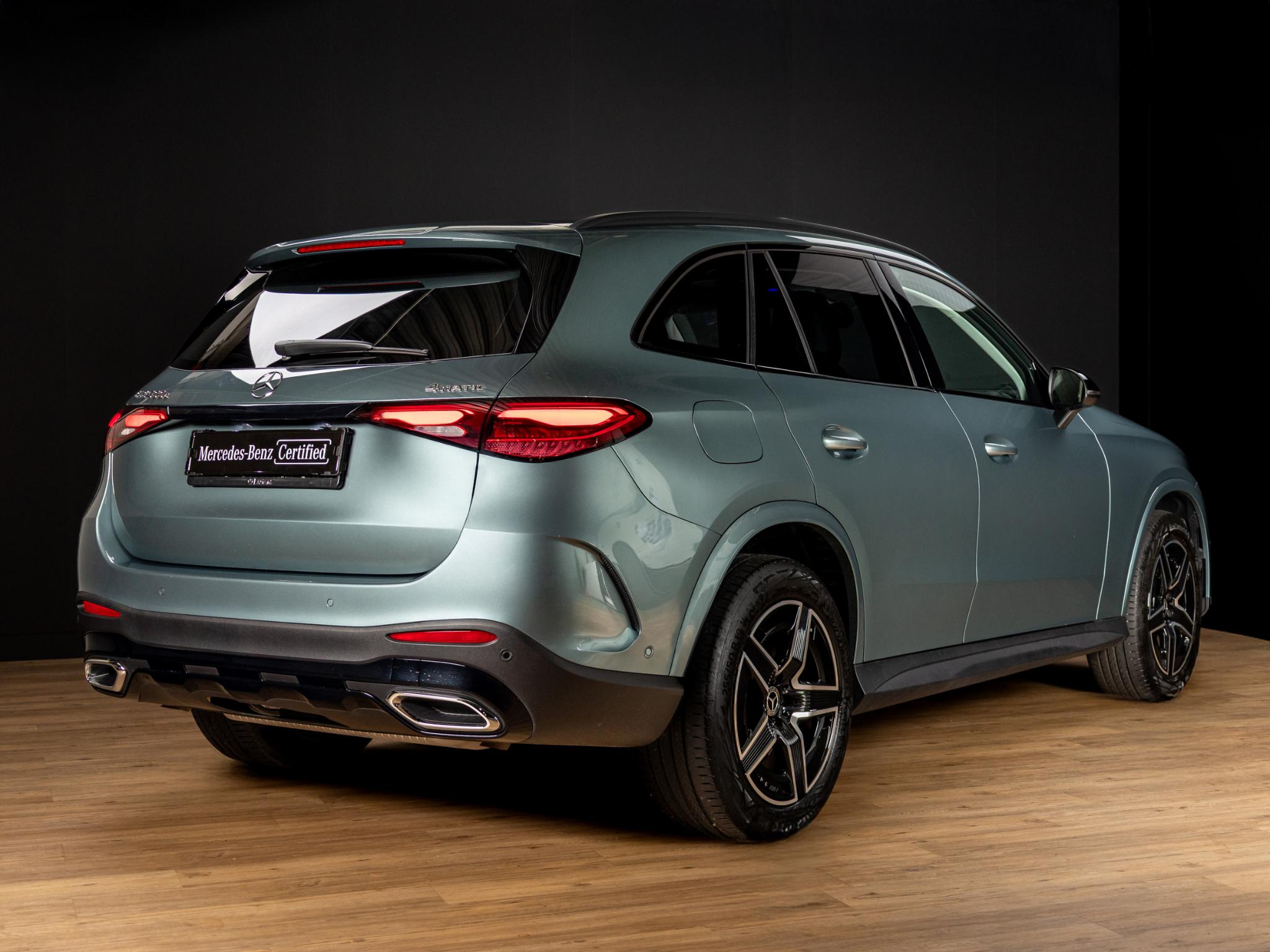 Mercedes-Benz GLC 300e 4MATIC AMG Line - Afbeelding 2