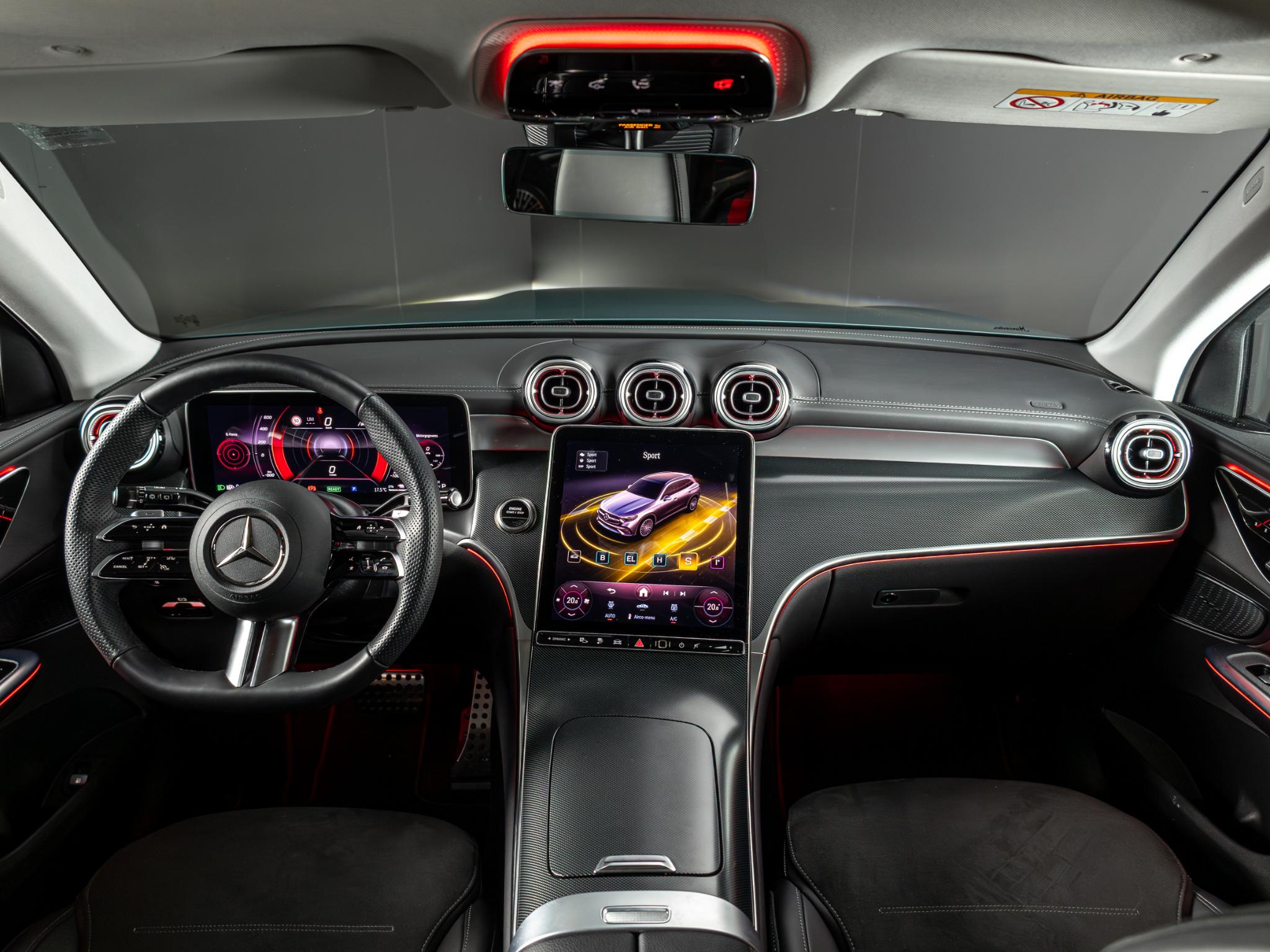 Mercedes-Benz GLC 300e 4MATIC AMG Line - Afbeelding 3