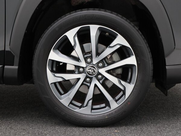 lichtmetalen velgen 18"