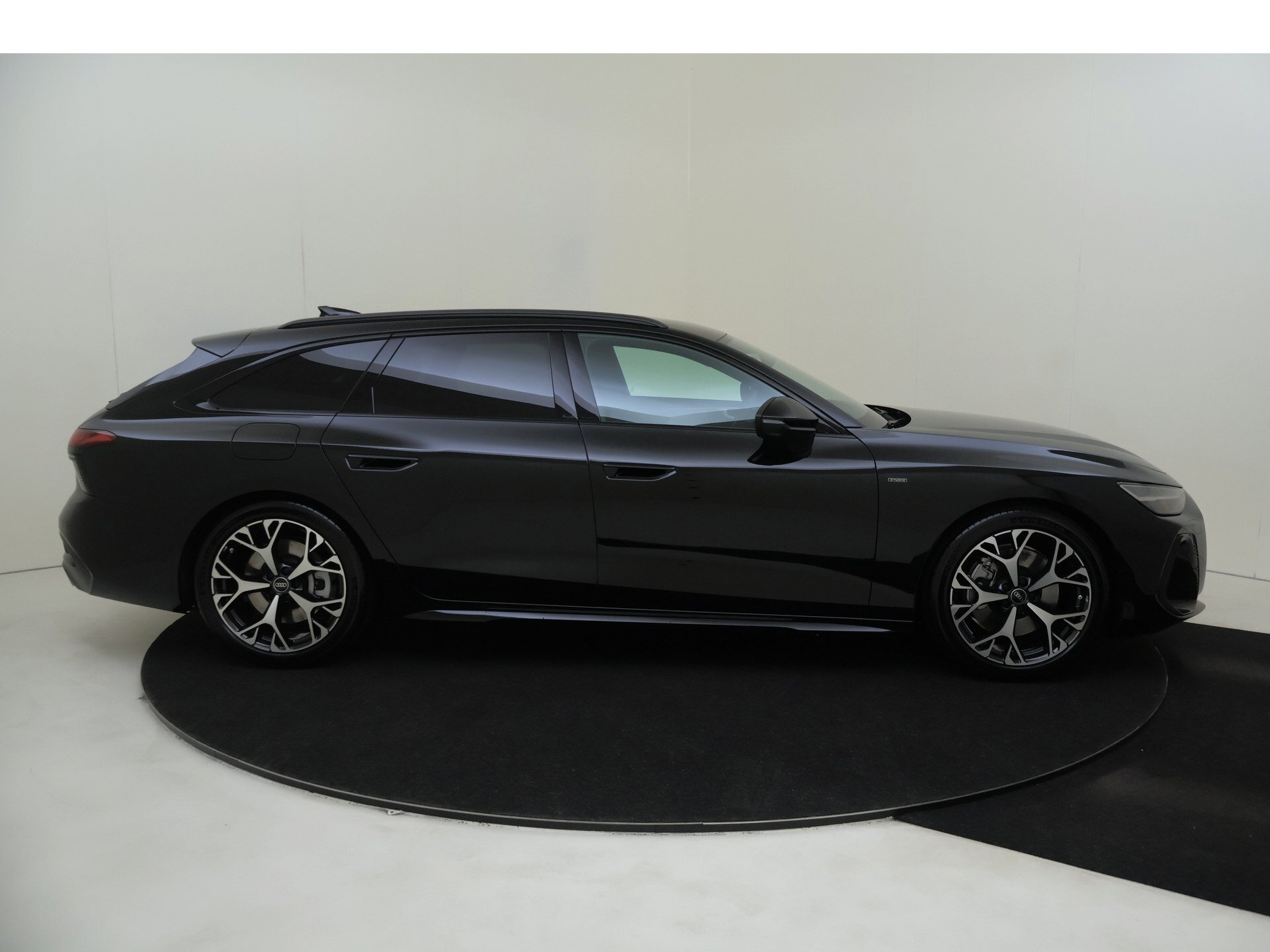 Audi A6 Avant e-hybrid quattro S tronic 299pk - Afbeelding 3