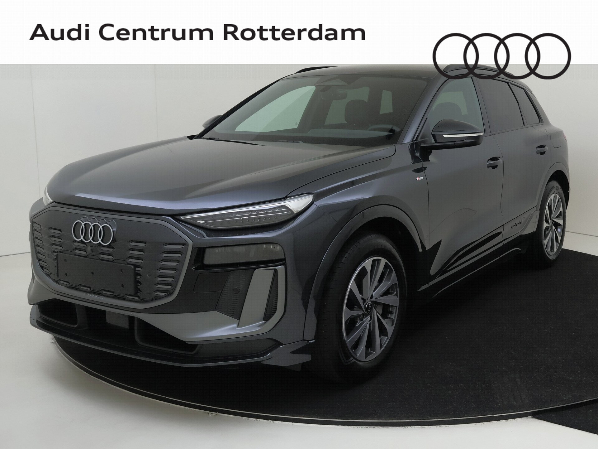 Audi Q6 e-tron Advanced edition