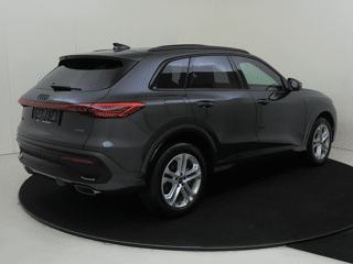 Audi Q5 e-hybrid quattro S tronic 299pk - Afbeelding 2