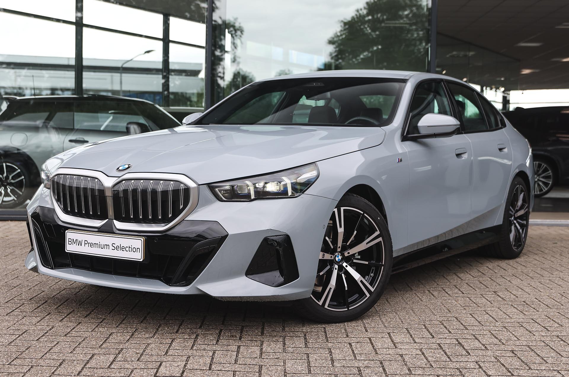 BMW 5 Serie 520i High Executive M Sport Automaat