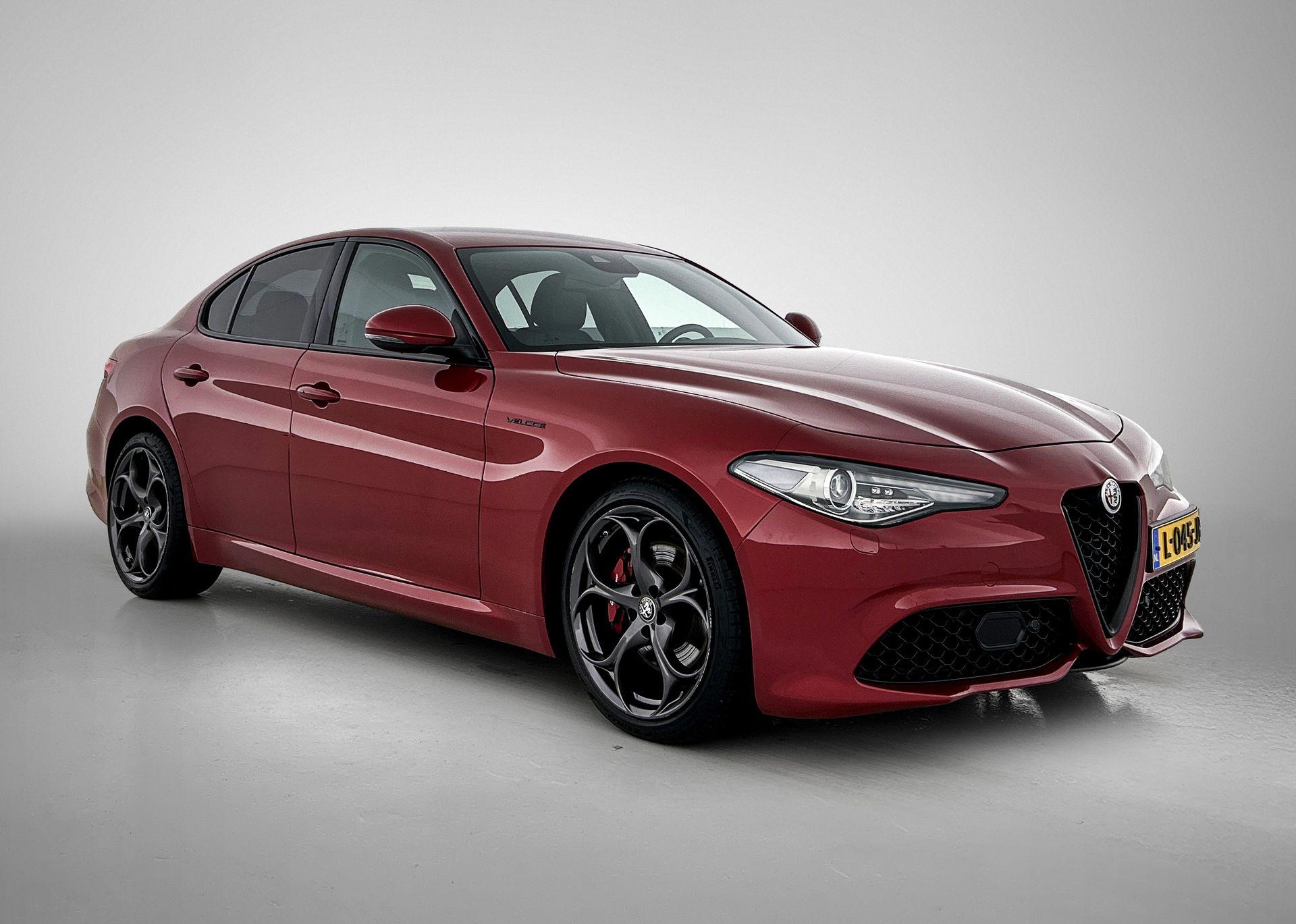 Alfa Romeo Giulia 2.0 T Veloce 280pk Automaat - Afbeelding 2