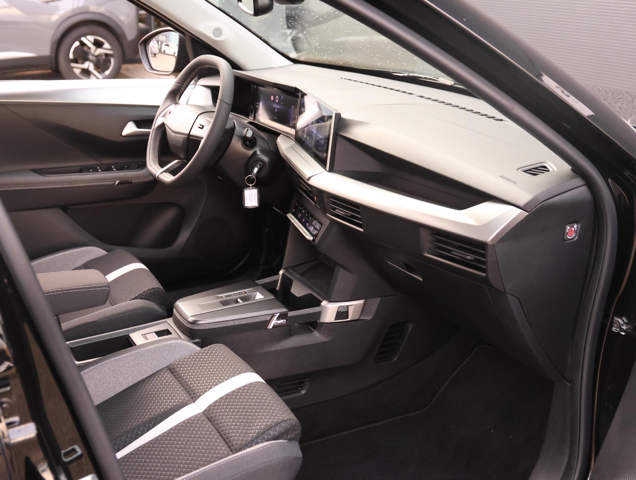 Opel Frontera SUV GS Hybrid 145 pk Automaat - Afbeelding 5