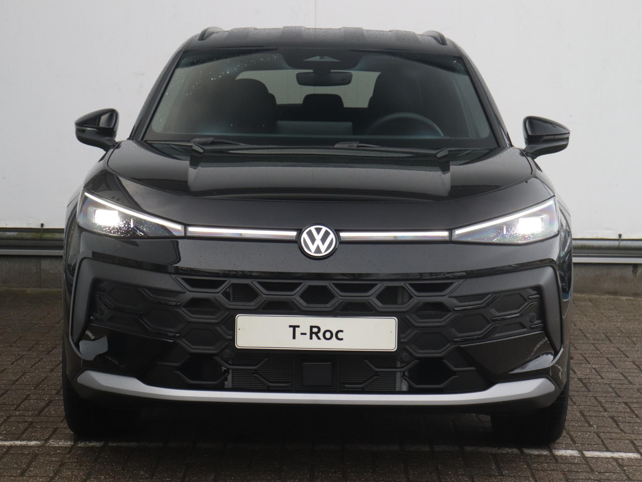 Volkswagen T-Roc Style First Edition 1.5 eTSI 110 kW / 150 PK SUV 7 - Afbeelding 2