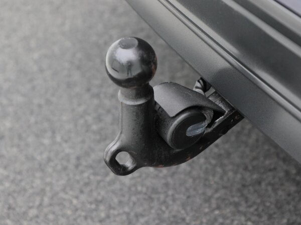 trekhaak elektrisch uitklapbaar