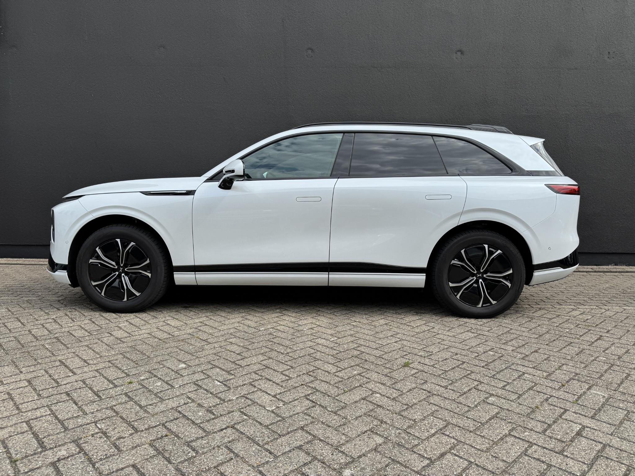 XPENG G9 RWD Standard Range 78 kWh - Afbeelding 2