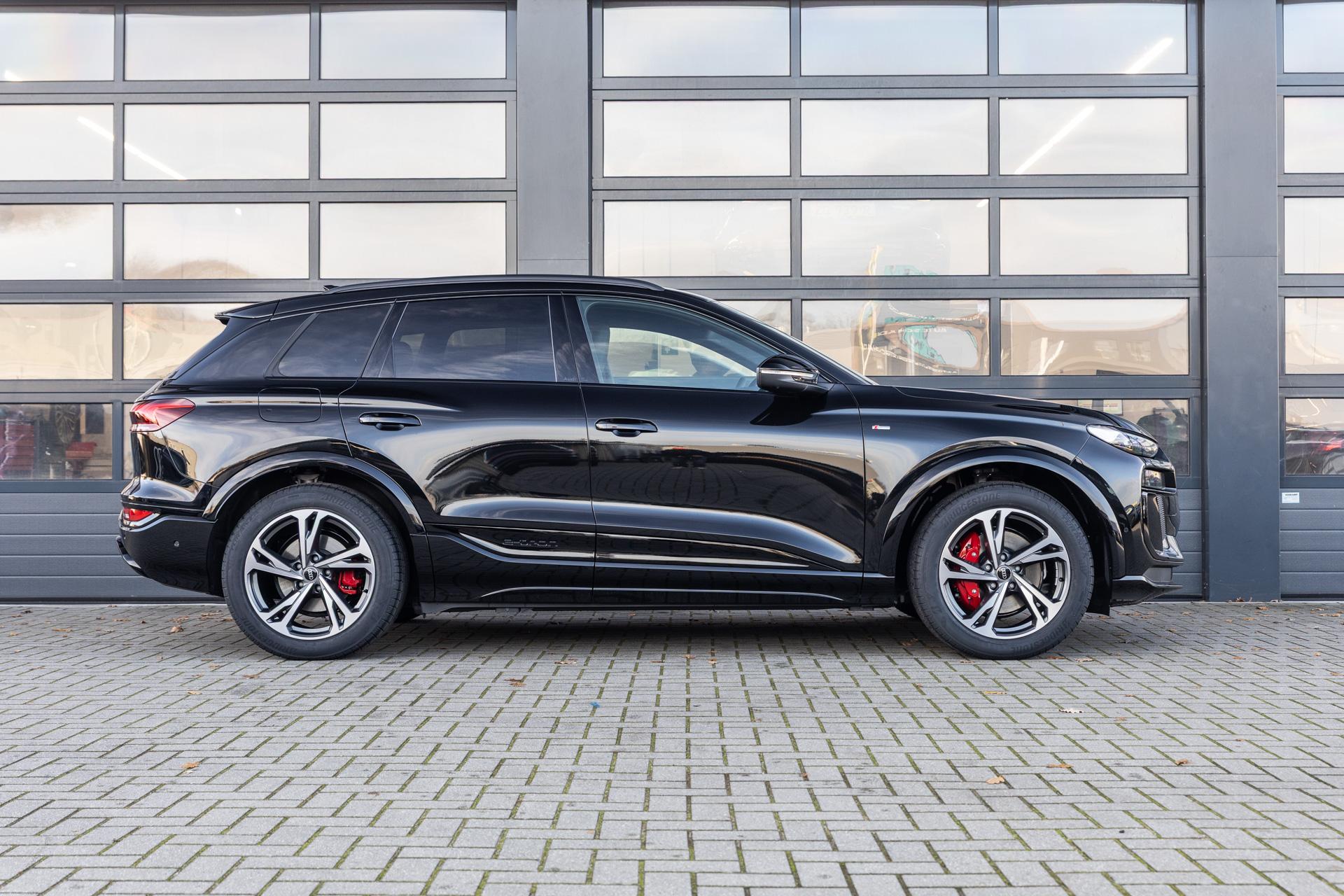 Audi Q6 e-tron 252pk S Edition 83 kWh - Afbeelding 3