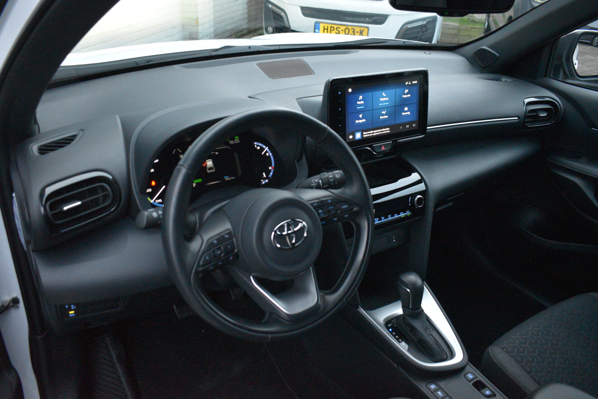 Toyota Yaris Cross 1.5 Hybrid Dynamic Automaat 116pk - Afbeelding 4