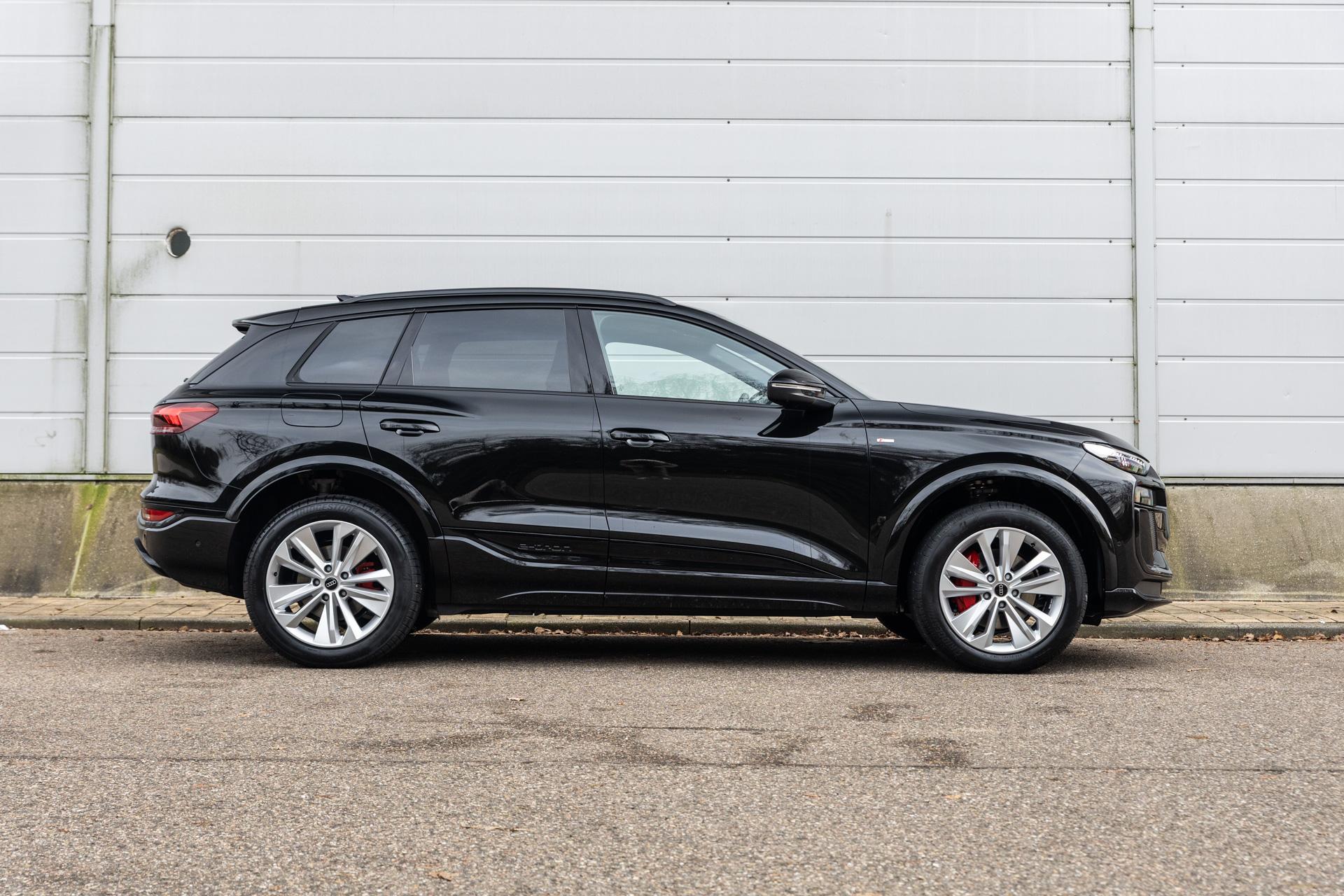 Audi Q6 e-tron 252pk S Edition 83 kWh - Afbeelding 3