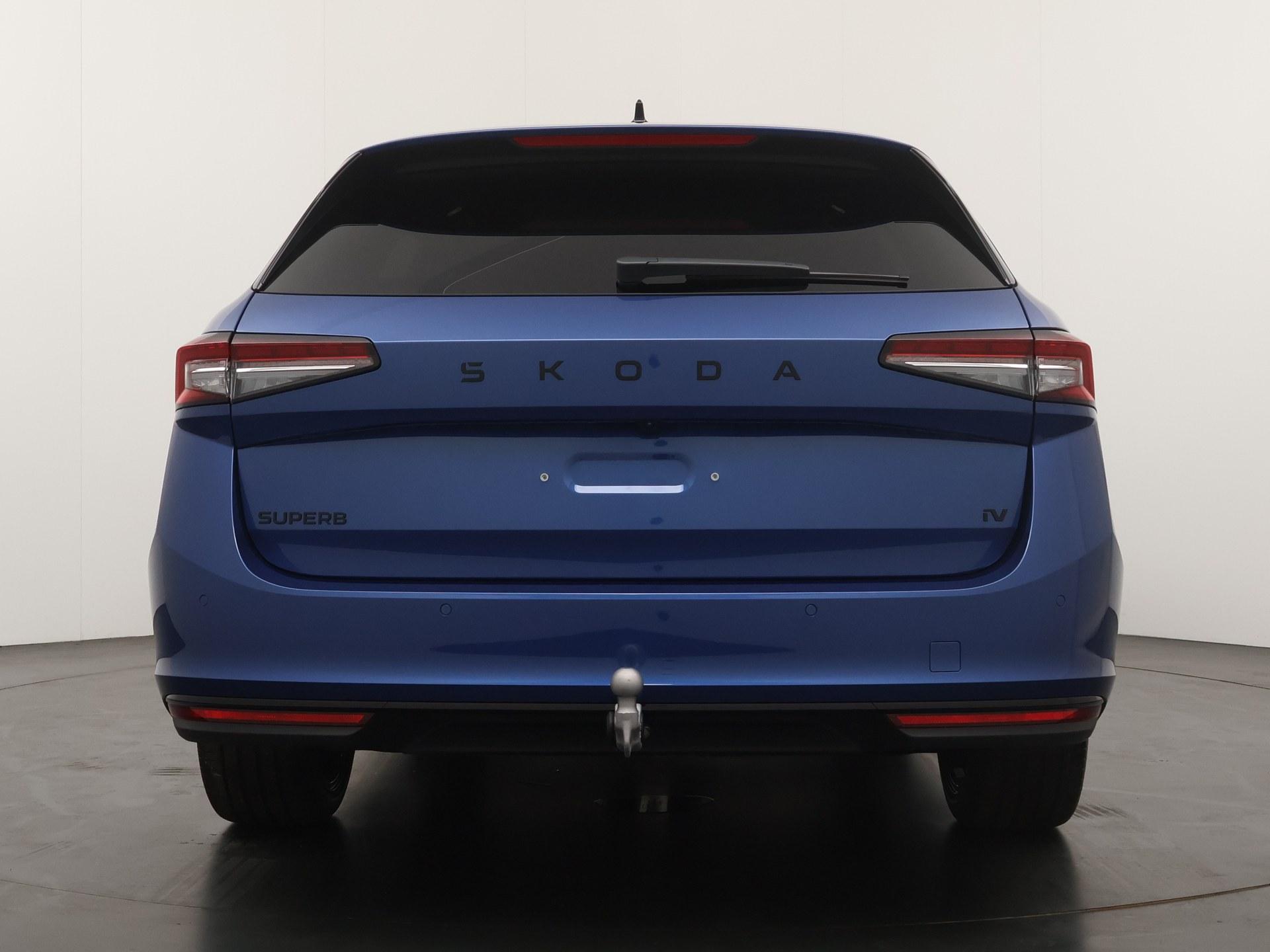 Skoda Superb Combi Sportline Business 1.5 TSI PHEV 150 kW / 204 PK Co - Afbeelding 4