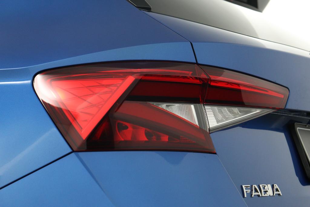 Skoda Fabia Selection 1.0 TSI 70 kW / 95 PK Hatchback 5 versn. - Afbeelding 4