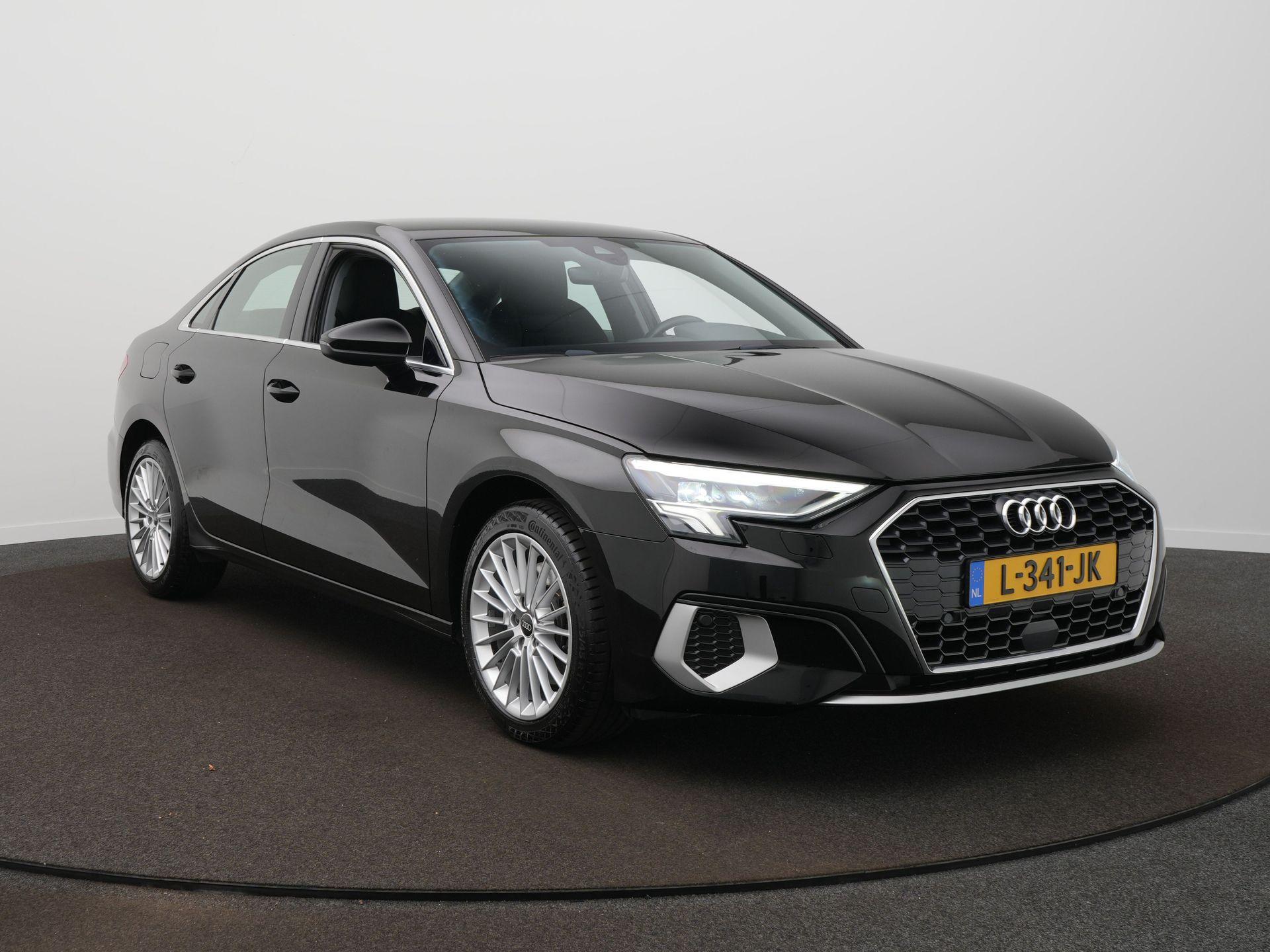 Audi A3 Limousine 30 TFSI Business edition - Afbeelding 3