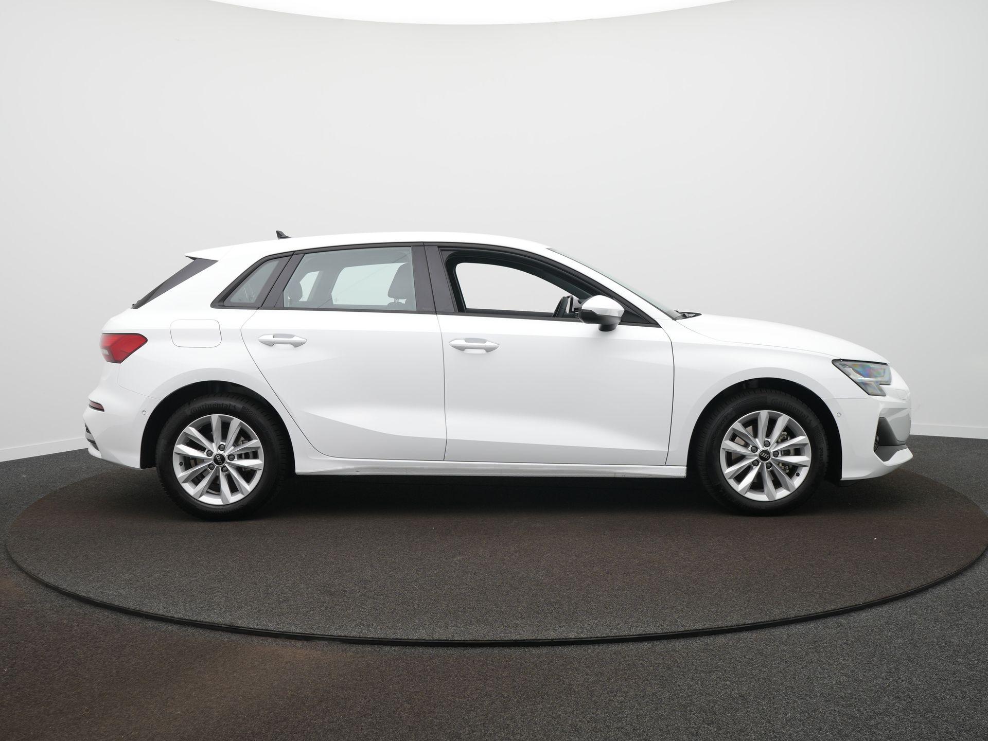 Audi A3 Sportback 35 TFSI Pro Line - Afbeelding 4