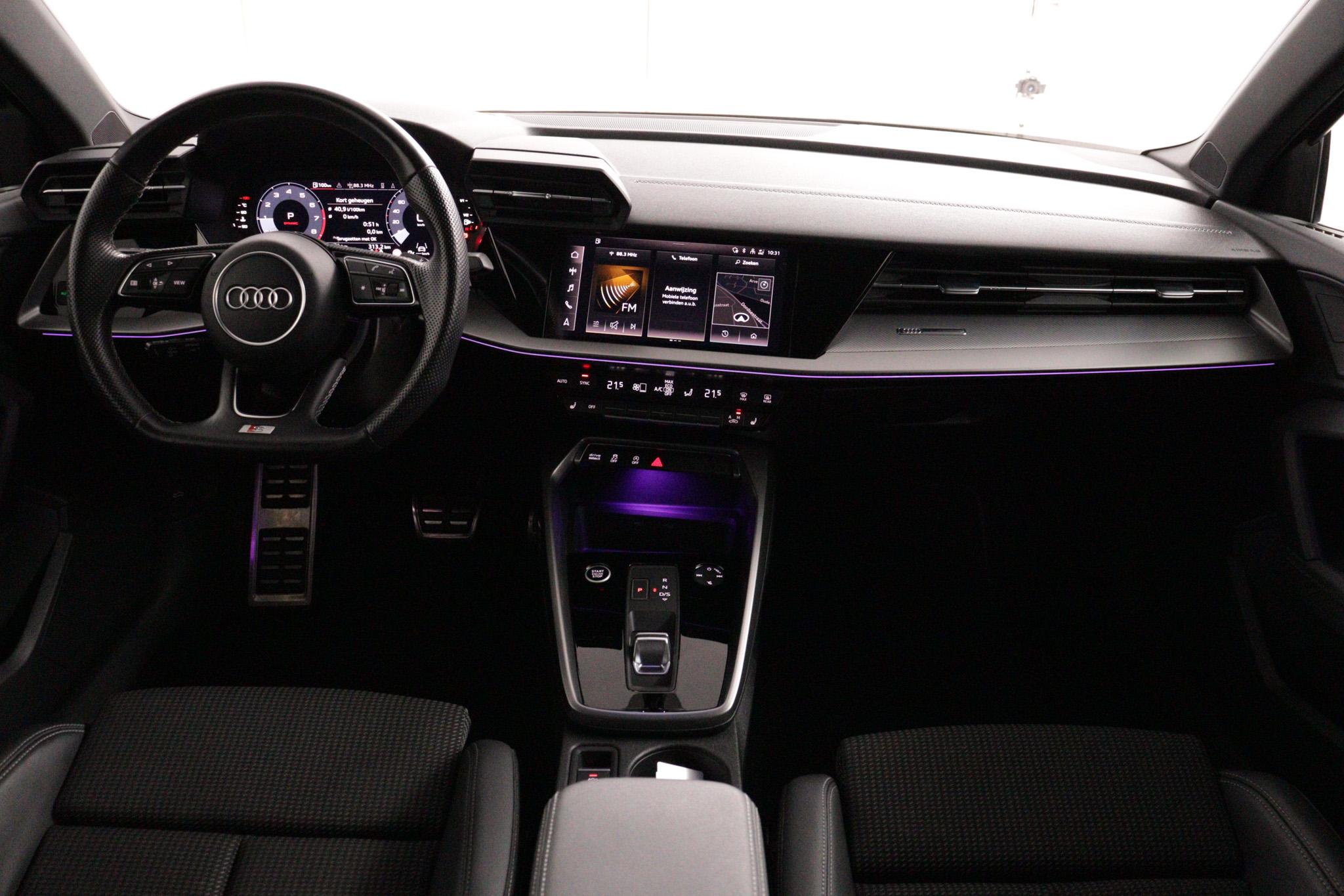 Audi A3 Limousine 30 TFSI - Afbeelding 4