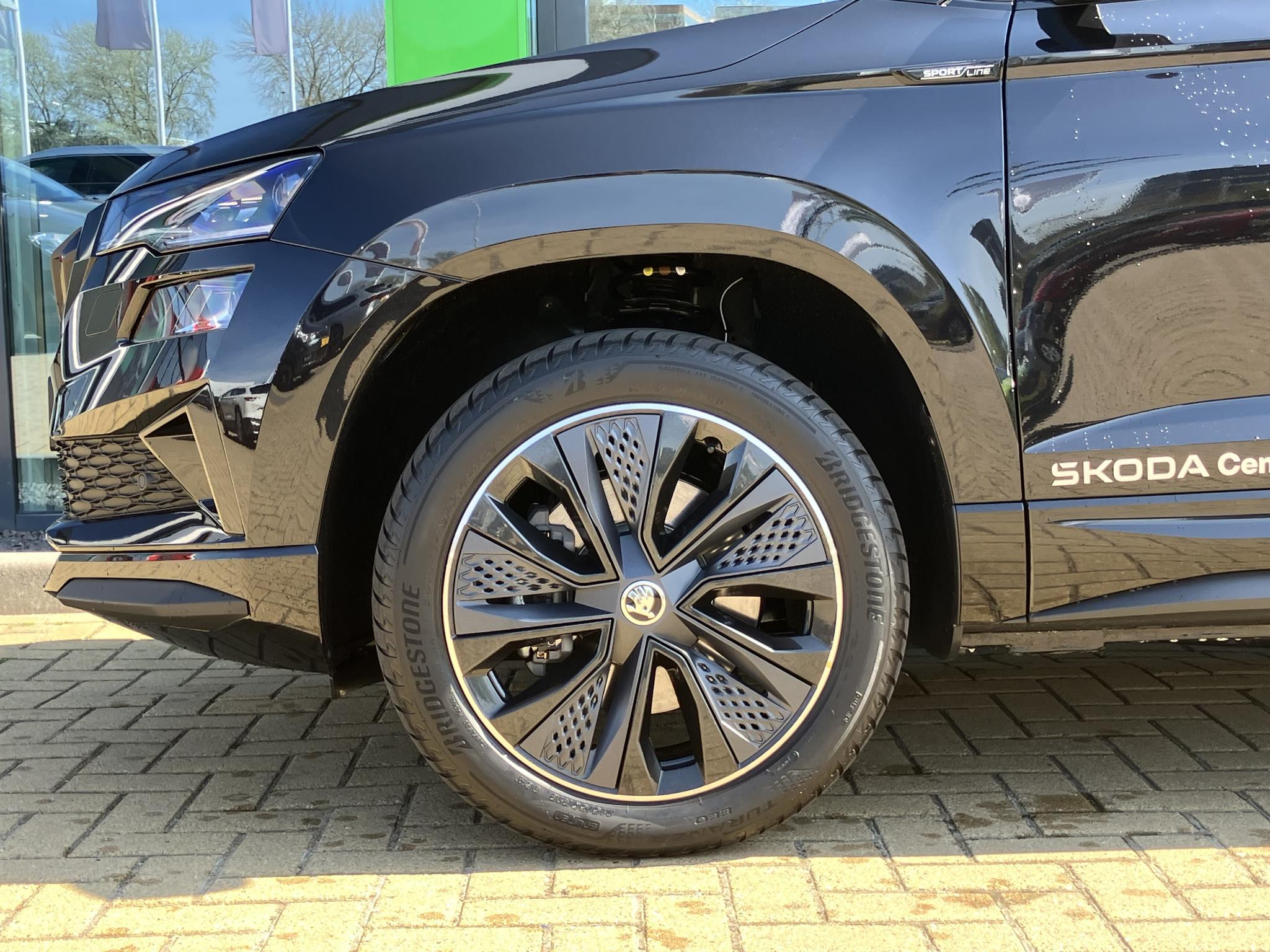 Skoda Karoq Sportline Business 1.5 TSI 110 kW / 150 PK SUV 7 v - Afbeelding 3