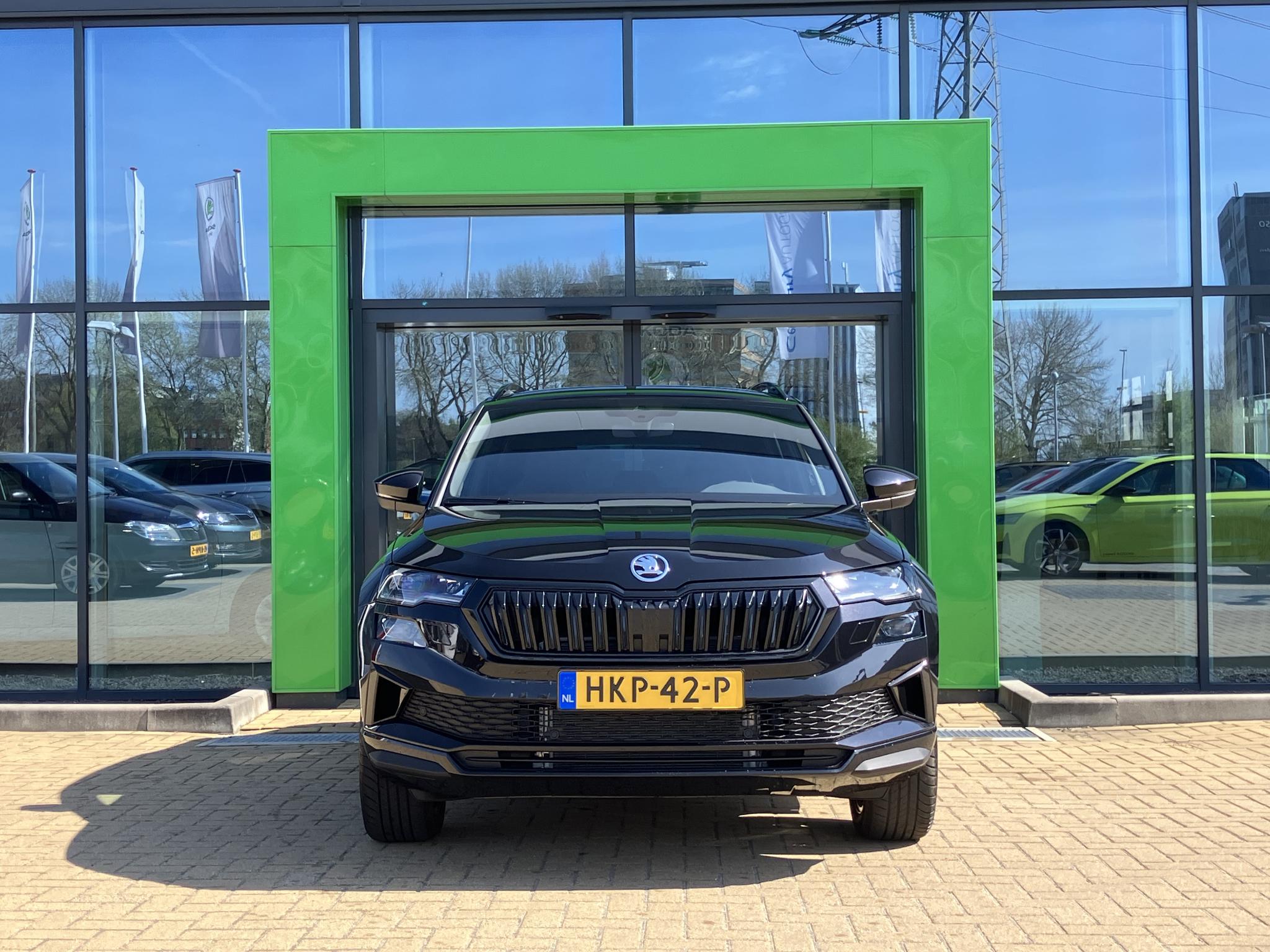 Skoda Karoq Sportline Business 1.5 TSI 110 kW / 150 PK SUV 7 v - Afbeelding 4