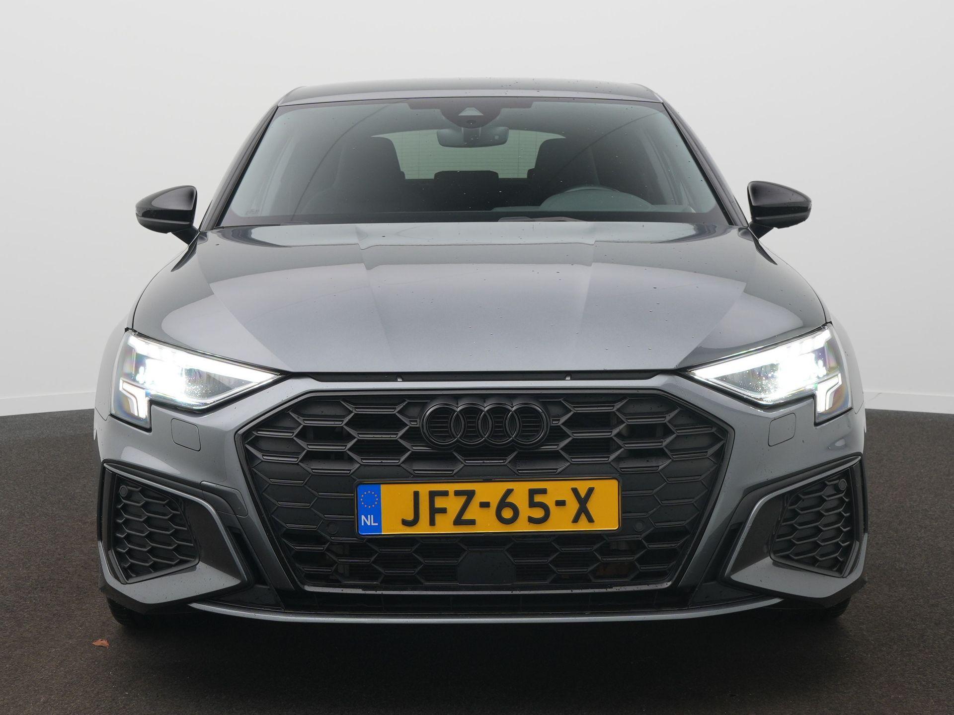 Audi A3 Sportback 45 TFSI e S edition Competition - Afbeelding 2