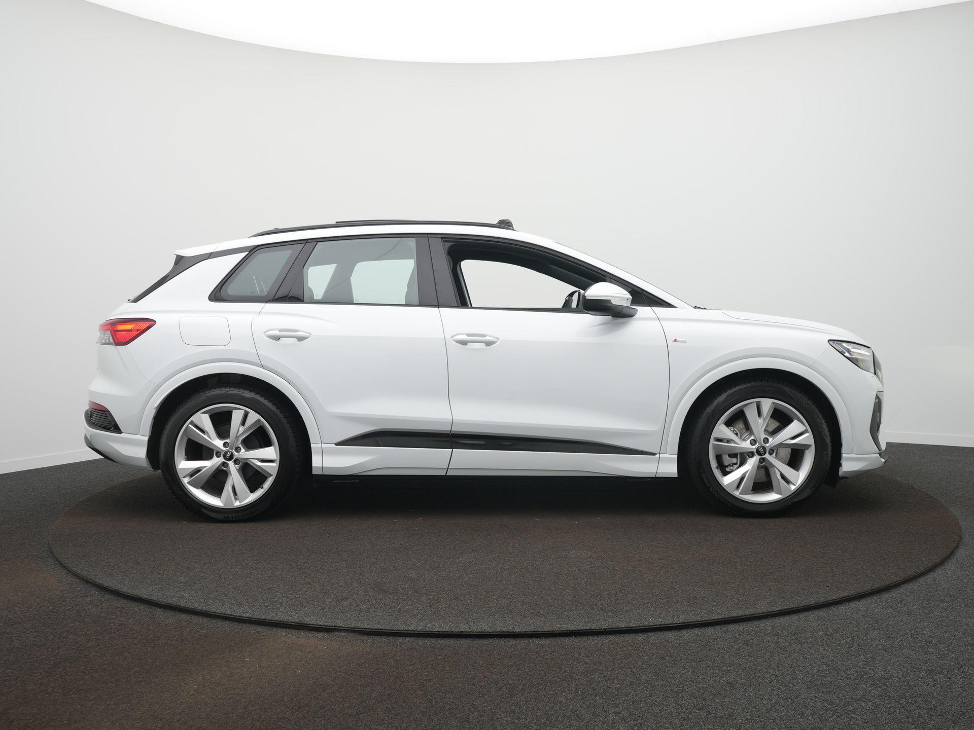 Audi Q4 e-tron 45 quattro S Edition 82 kWh - Afbeelding 4