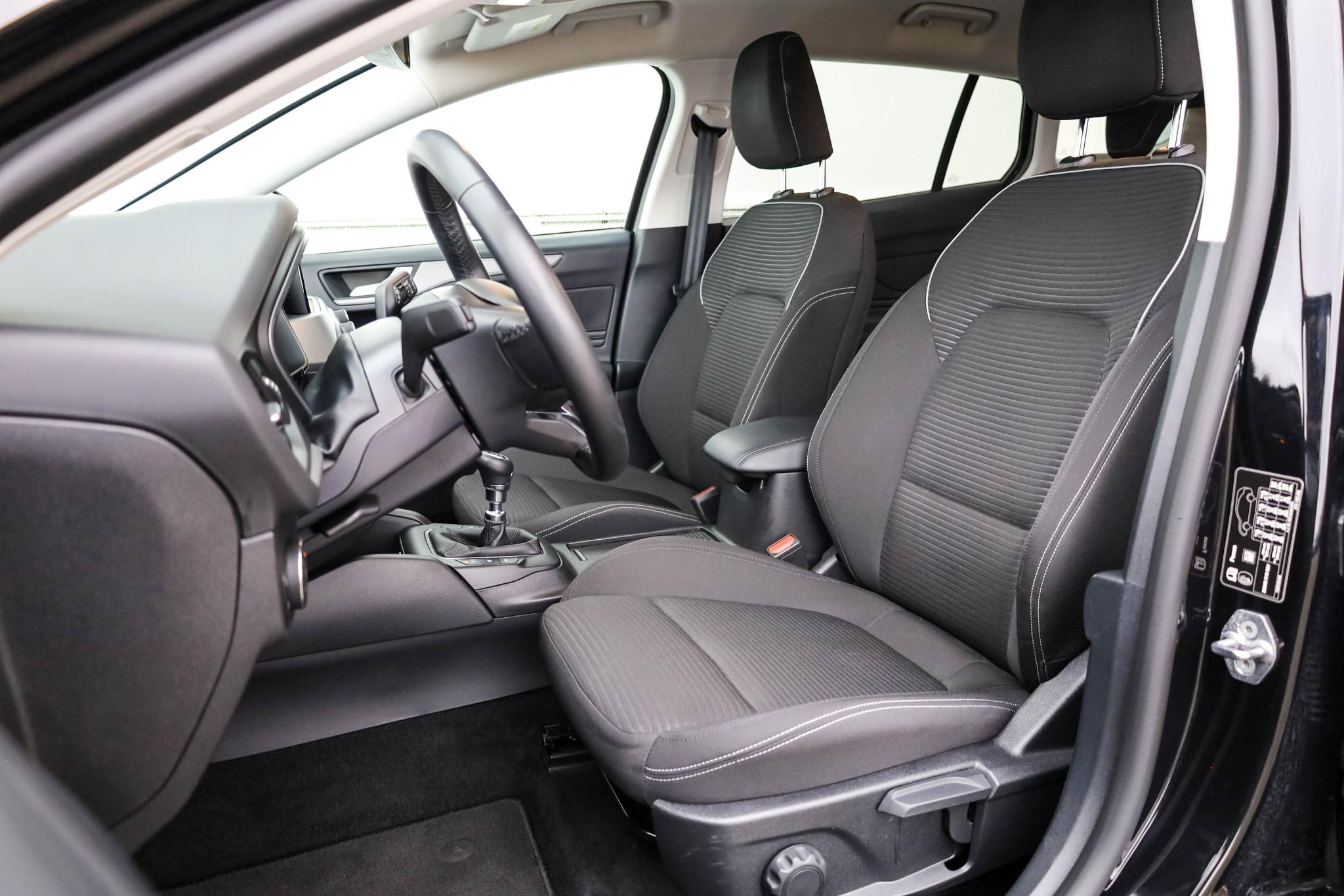 Ford Focus Wagon 1.0 EcoBoost 125pk Hybrid Titanium Style - Afbeelding 4